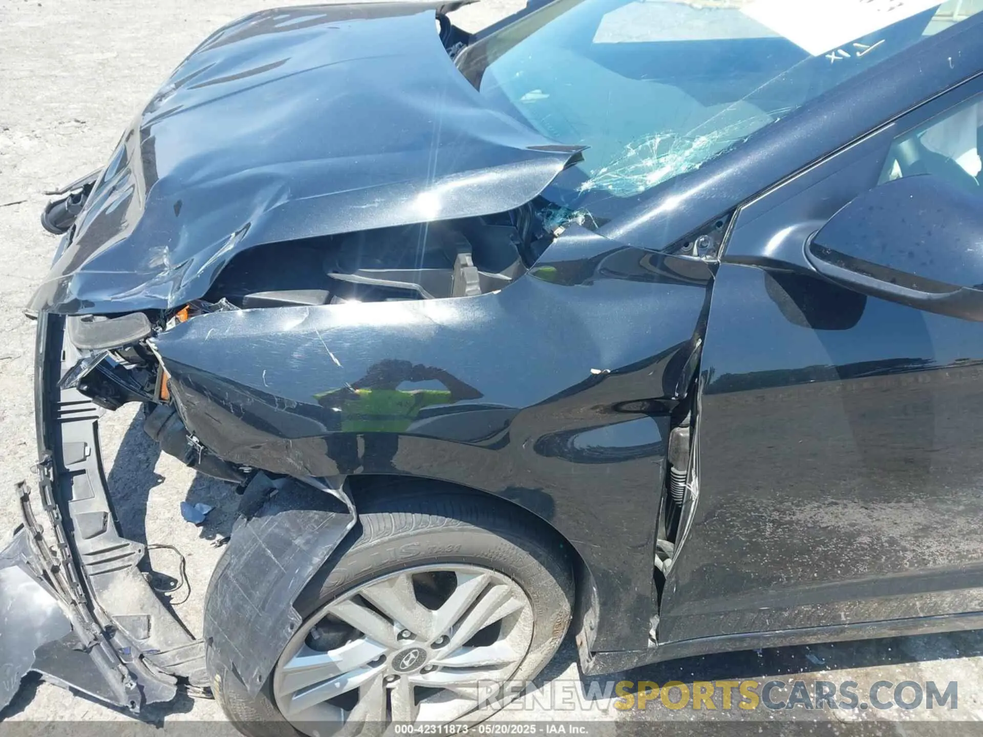 6 Photograph of a damaged car 5NPD84LFXLH603174 HYUNDAI ELANTRA 2020