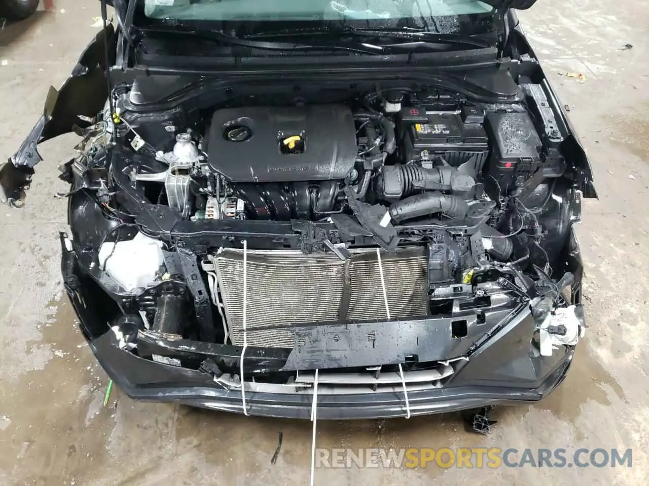 11 Photograph of a damaged car 5NPD84LFXLH603675 HYUNDAI ELANTRA 2020
