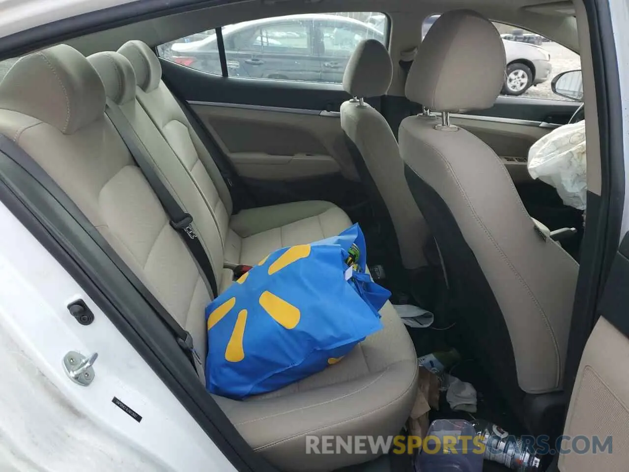 10 Photograph of a damaged car 5NPD84LFXLH612697 HYUNDAI ELANTRA 2020