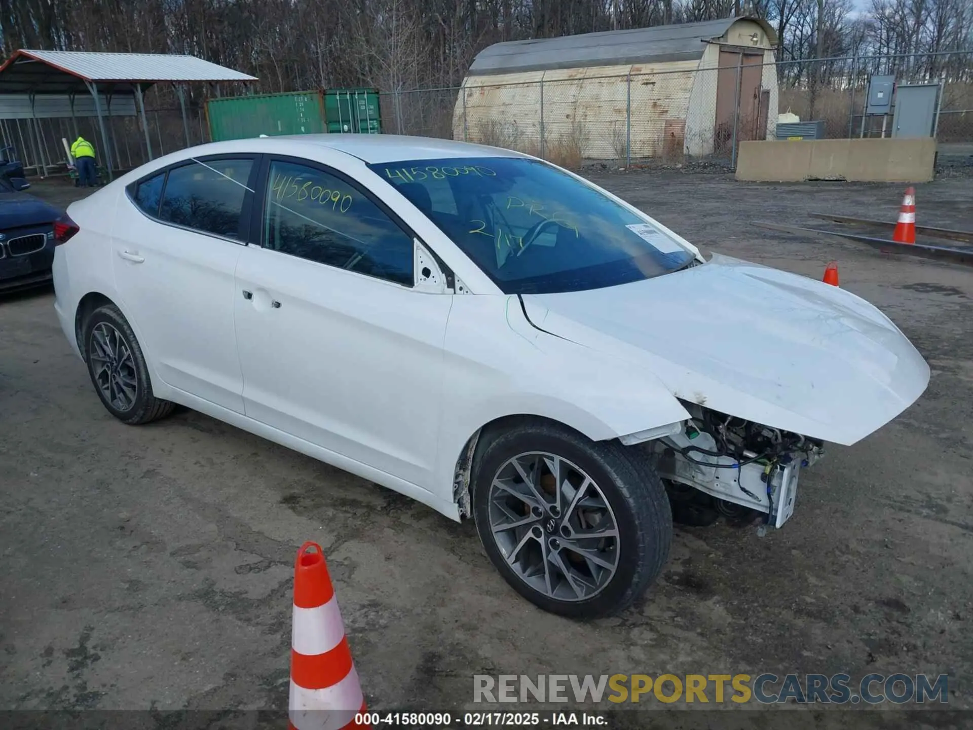 1 Photograph of a damaged car 5NPD84LFXLH617026 HYUNDAI ELANTRA 2020