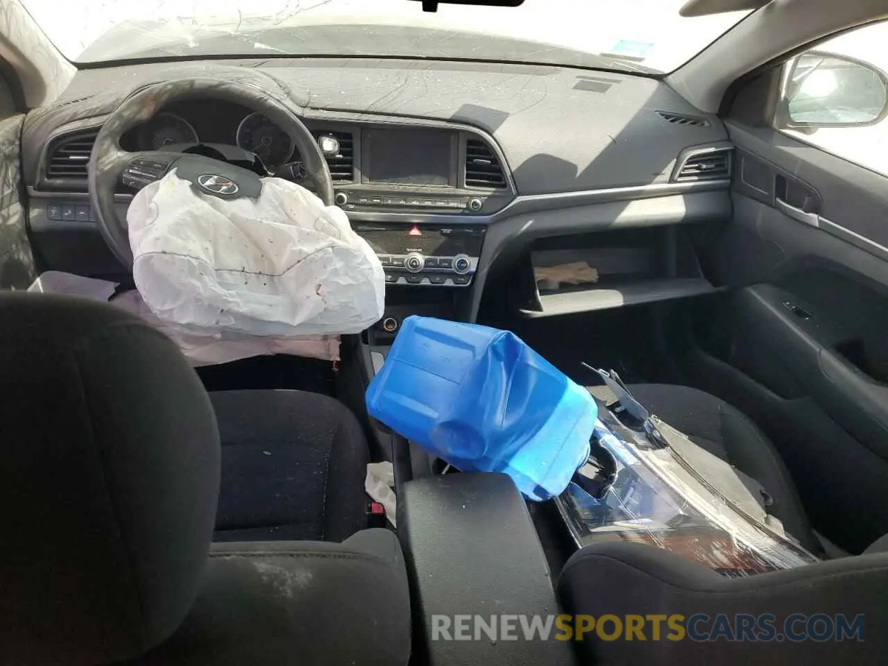 8 Photograph of a damaged car 5NPD84LFXLH621593 HYUNDAI ELANTRA 2020