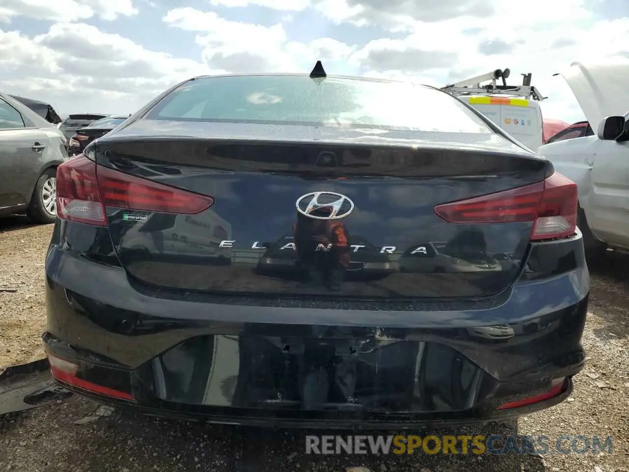 6 Photograph of a damaged car 5NPD84LFXLH626776 HYUNDAI ELANTRA 2020