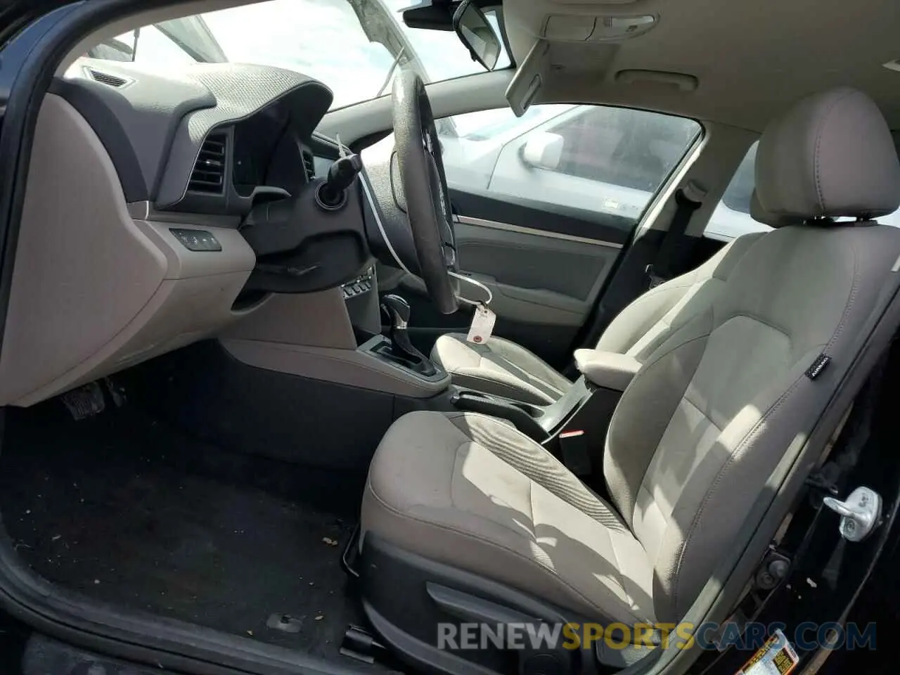 7 Photograph of a damaged car 5NPD84LFXLH626776 HYUNDAI ELANTRA 2020
