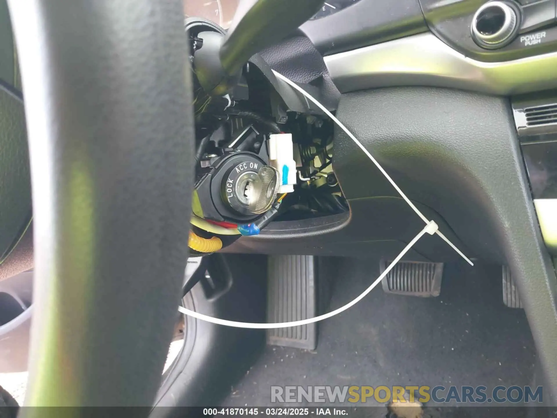 18 Photograph of a damaged car 5NPD84LFXLH630309 HYUNDAI ELANTRA 2020