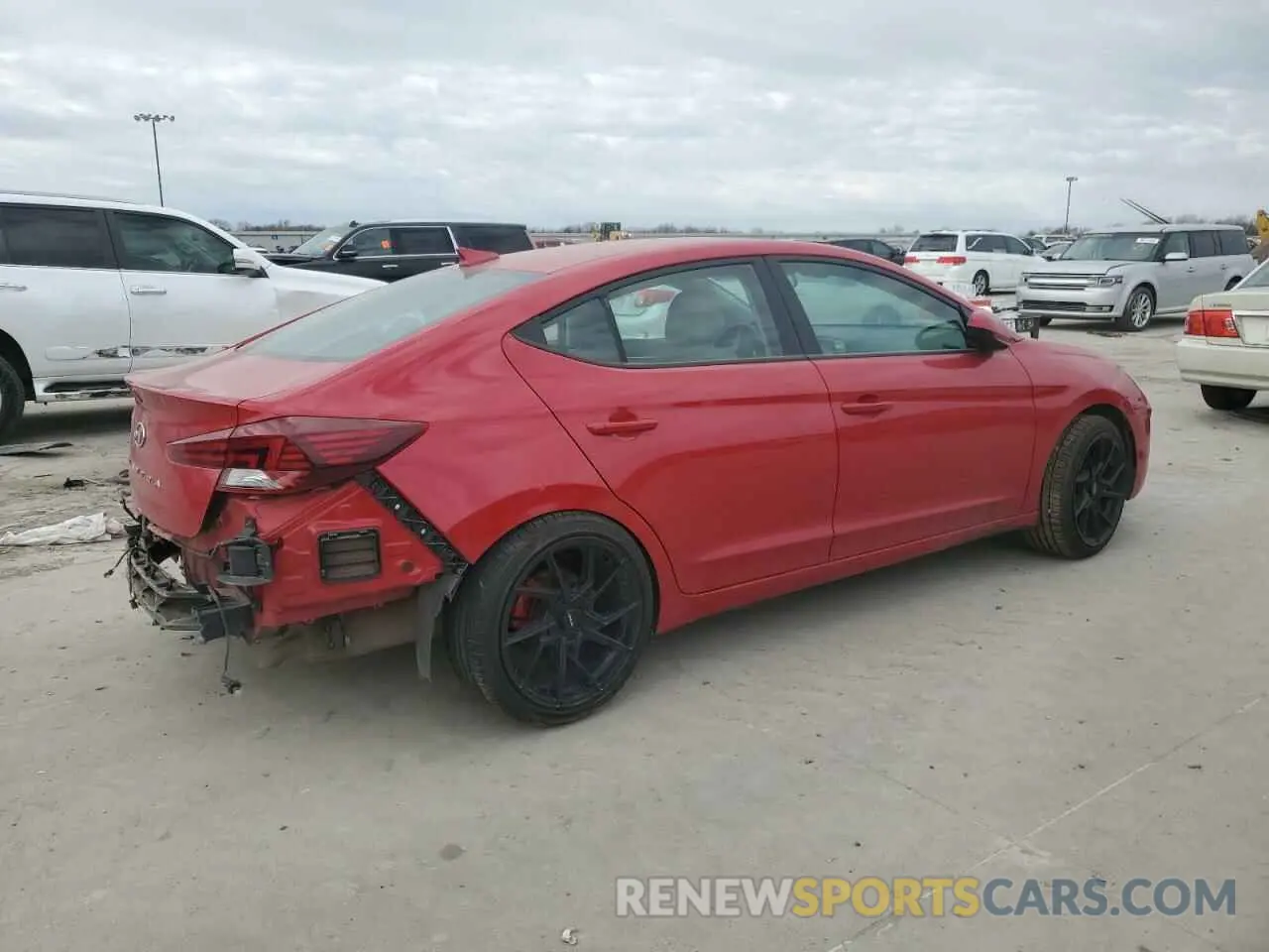 3 Photograph of a damaged car 5NPD84LFXLH630472 HYUNDAI ELANTRA 2020