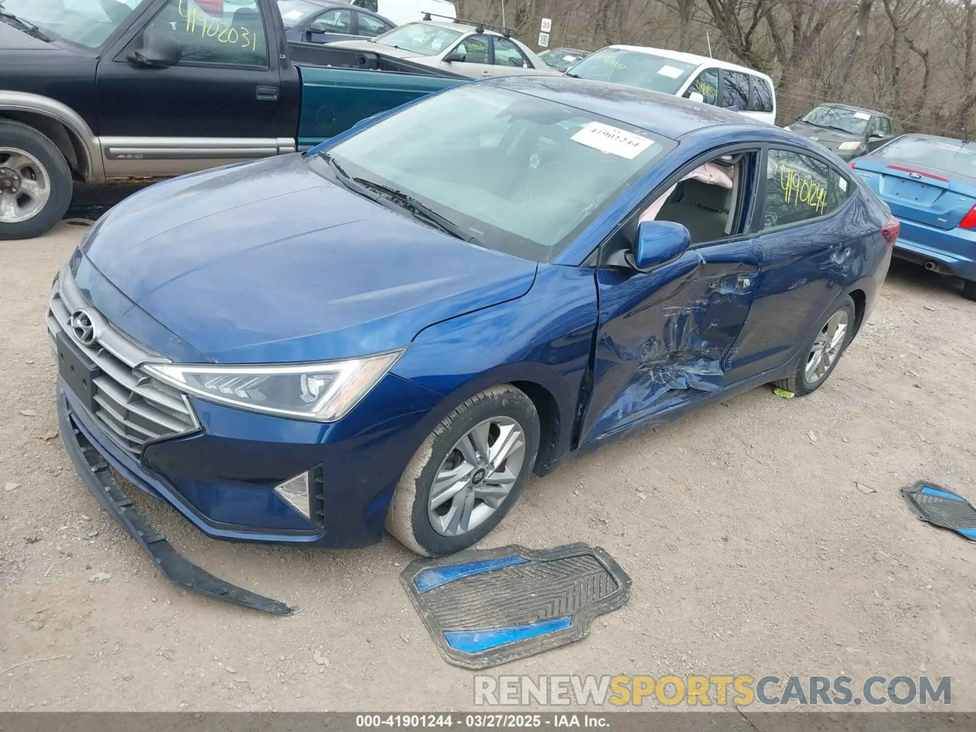 2 Photograph of a damaged car 5NPD84LFXLH631153 HYUNDAI ELANTRA 2020