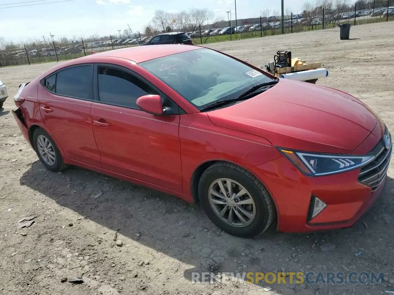 4 Photograph of a damaged car 5NPD94LA7LH601786 HYUNDAI ELANTRA 2020