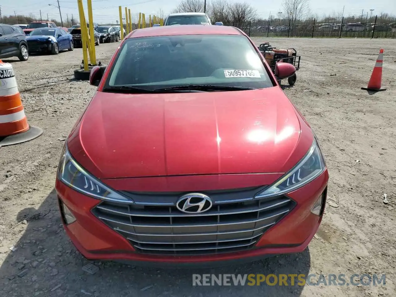 5 Photograph of a damaged car 5NPD94LA7LH601786 HYUNDAI ELANTRA 2020