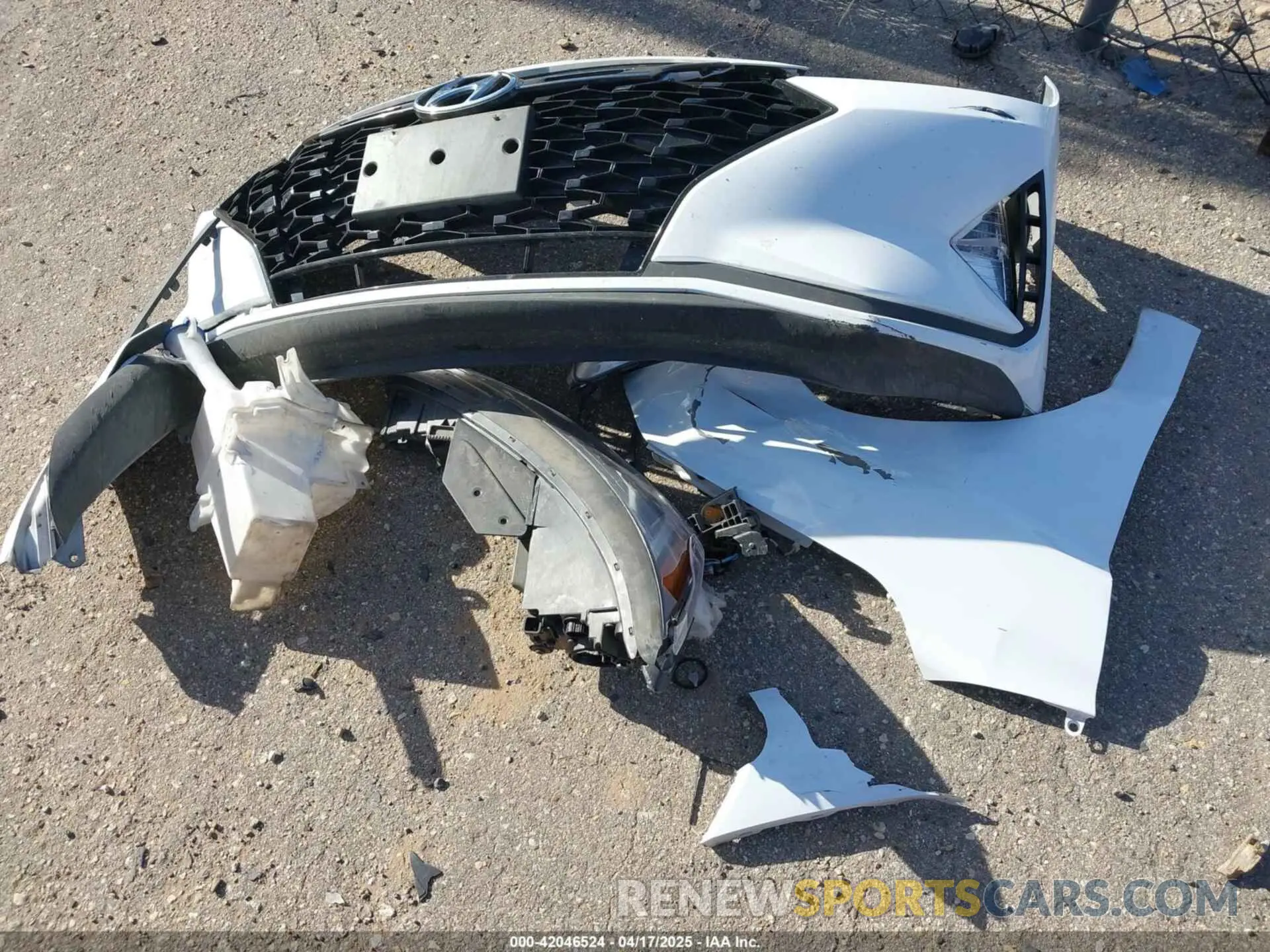 12 Photograph of a damaged car KMHD04LB5LU961269 HYUNDAI ELANTRA 2020