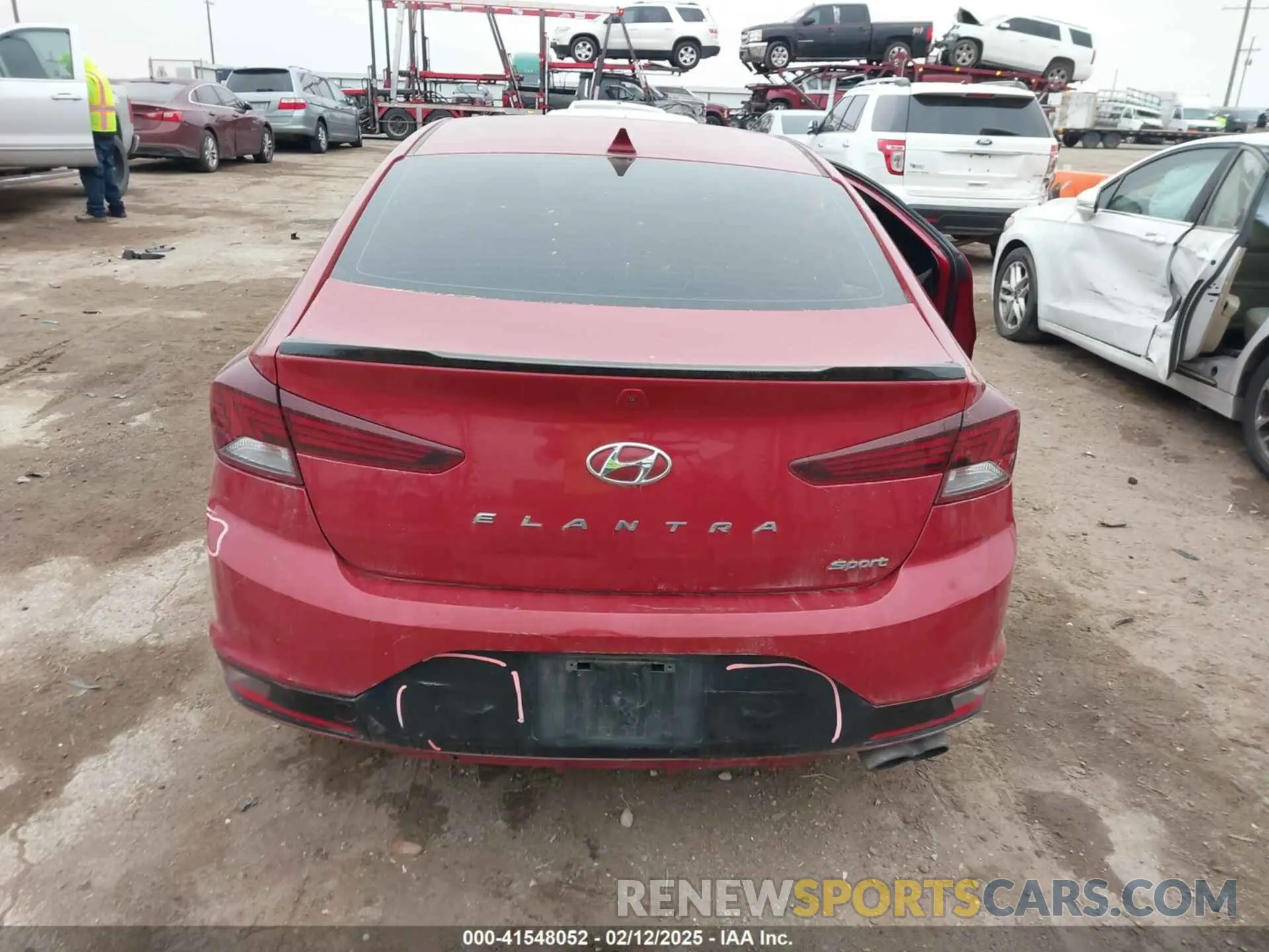 17 Photograph of a damaged car KMHD04LBXLU933693 HYUNDAI ELANTRA 2020