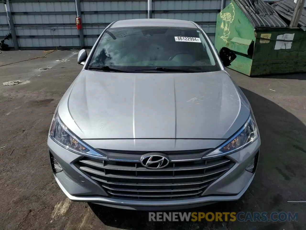 5 Photograph of a damaged car KMHD74LF0LU044772 HYUNDAI ELANTRA 2020