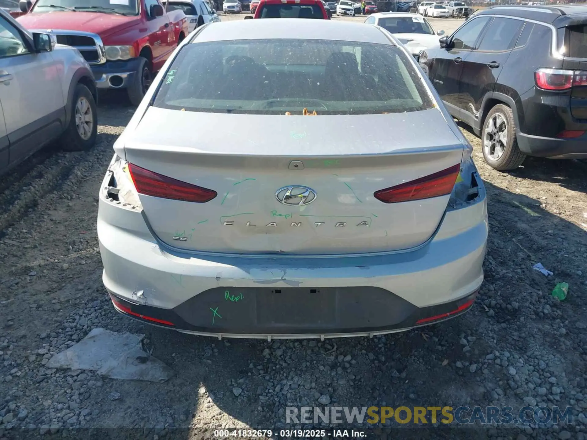 16 Photograph of a damaged car KMHD74LF1LU944323 HYUNDAI ELANTRA 2020