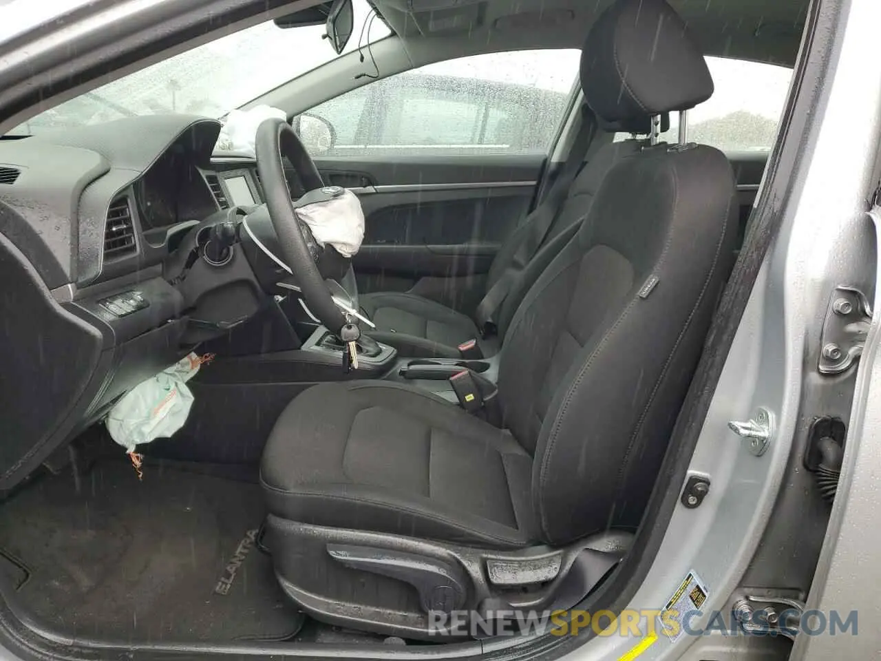 7 Photograph of a damaged car KMHD74LF4LU928438 HYUNDAI ELANTRA 2020