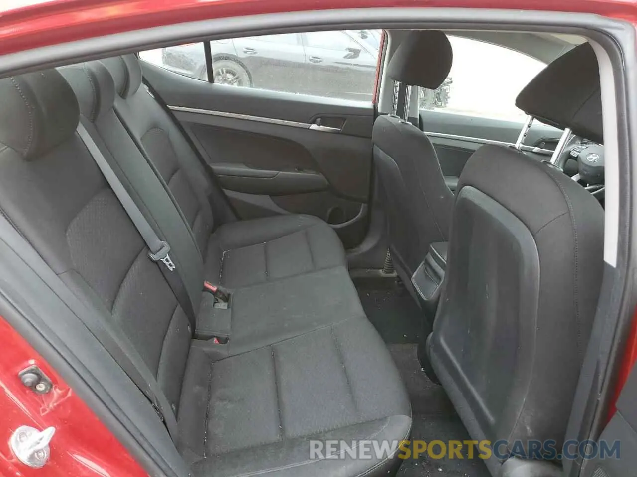10 Photograph of a damaged car KMHD74LF5LU910448 HYUNDAI ELANTRA 2020