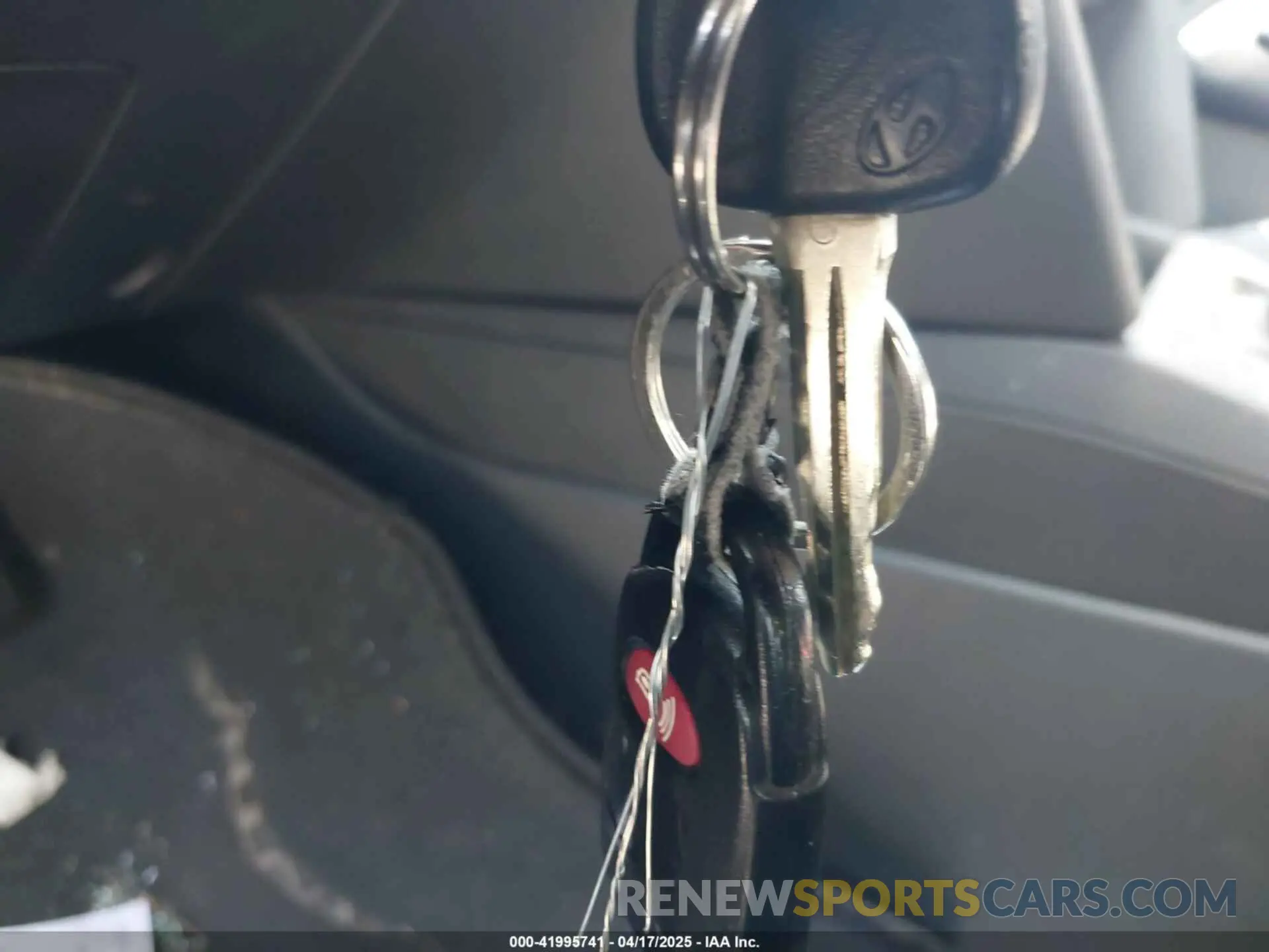 11 Photograph of a damaged car KMHD74LF5LU939304 HYUNDAI ELANTRA 2020