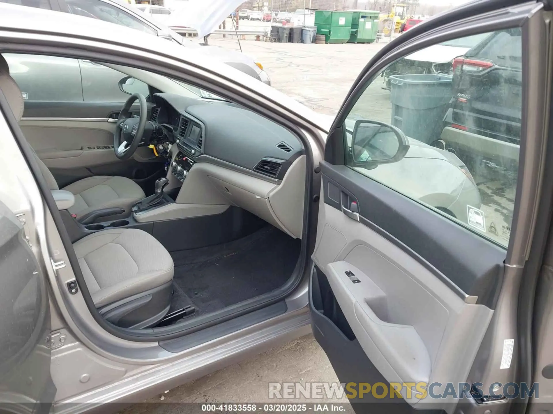 5 Photograph of a damaged car KMHD74LF6LU995588 HYUNDAI ELANTRA 2020