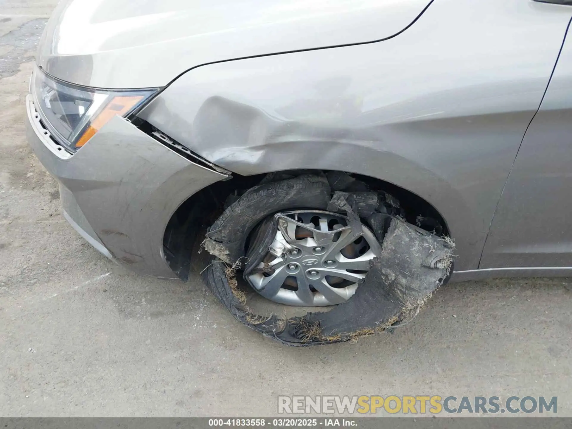 6 Photograph of a damaged car KMHD74LF6LU995588 HYUNDAI ELANTRA 2020