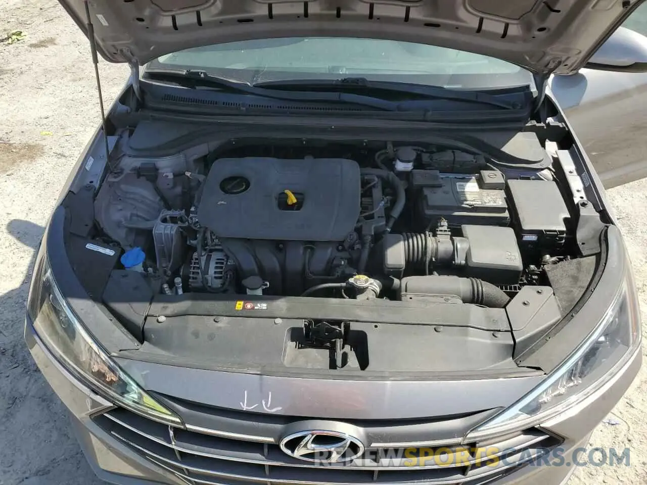 11 Photograph of a damaged car KMHD74LF7LU105423 HYUNDAI ELANTRA 2020