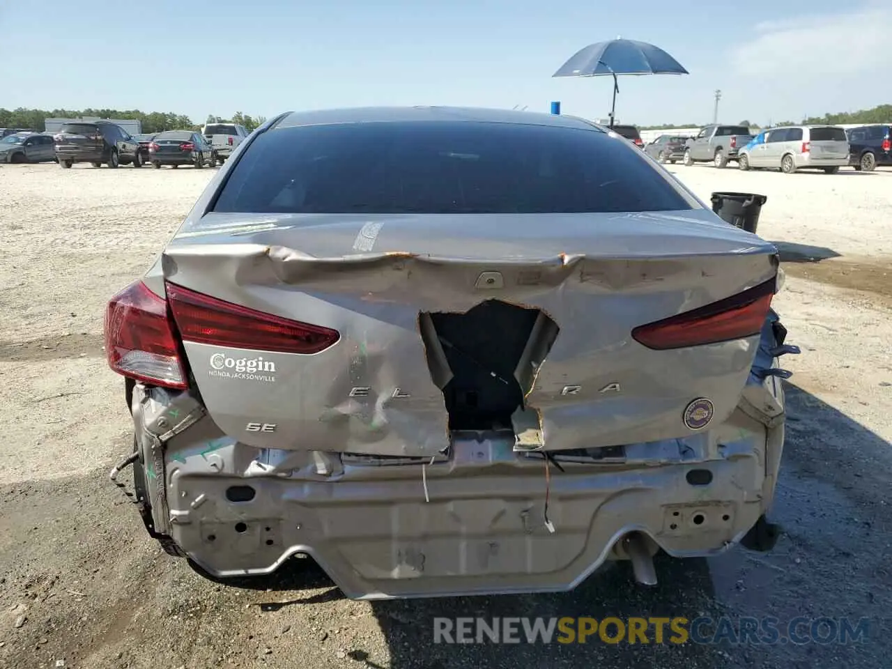 6 Photograph of a damaged car KMHD74LF7LU105423 HYUNDAI ELANTRA 2020