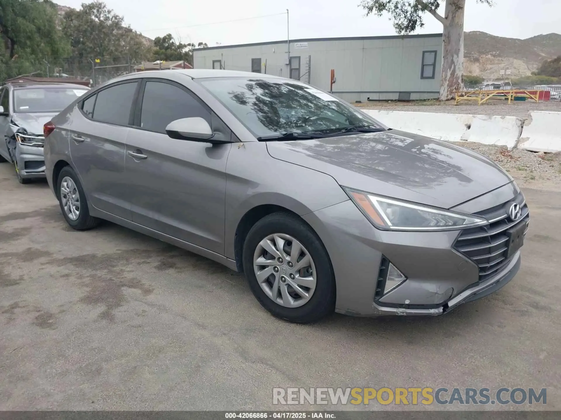 1 Photograph of a damaged car KMHD74LF7LU901783 HYUNDAI ELANTRA 2020