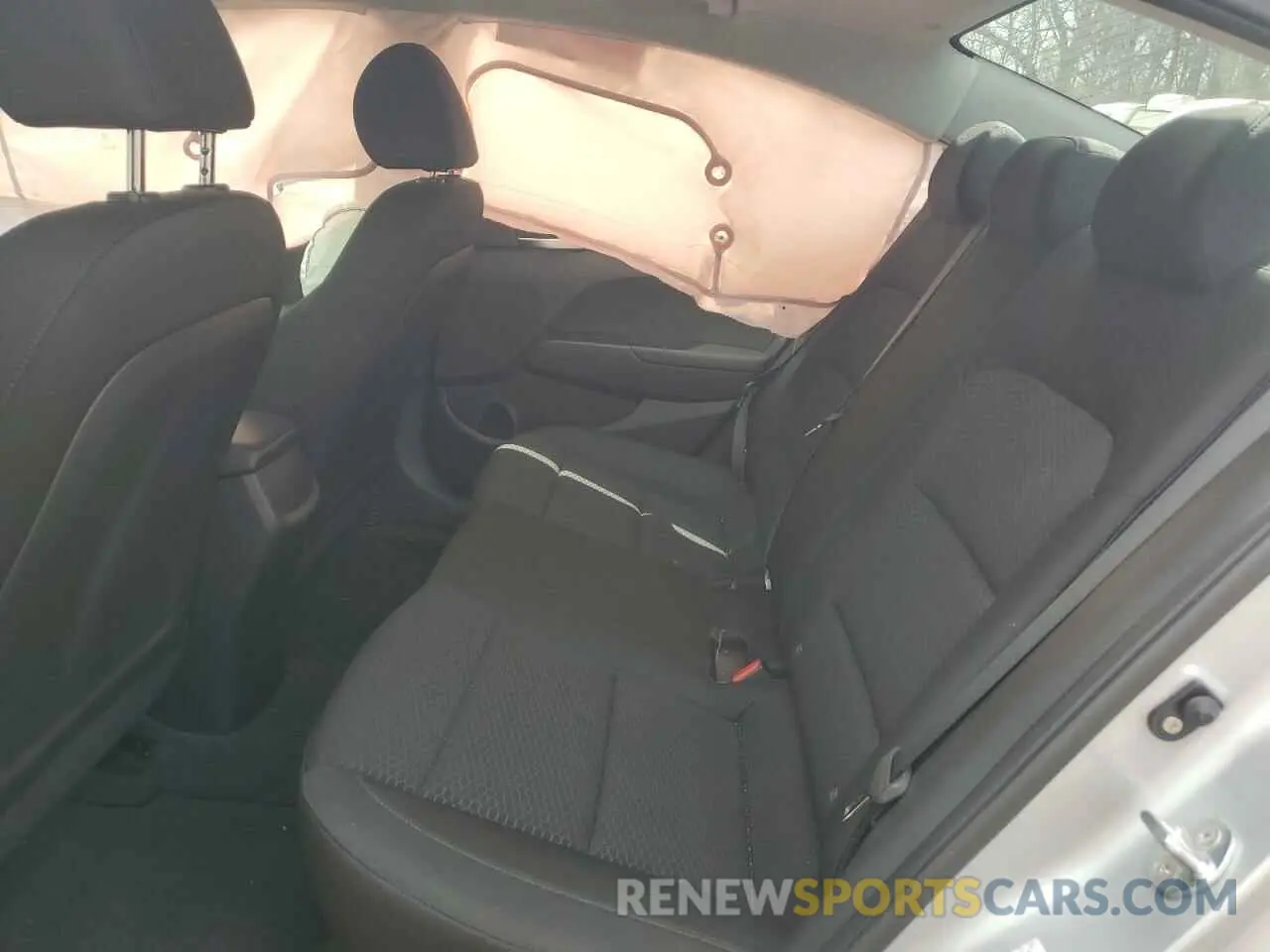 10 Photograph of a damaged car KMHD74LF7LU942253 HYUNDAI ELANTRA 2020