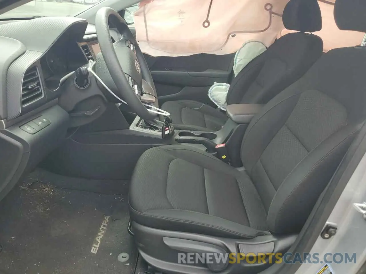 7 Photograph of a damaged car KMHD74LF7LU942253 HYUNDAI ELANTRA 2020
