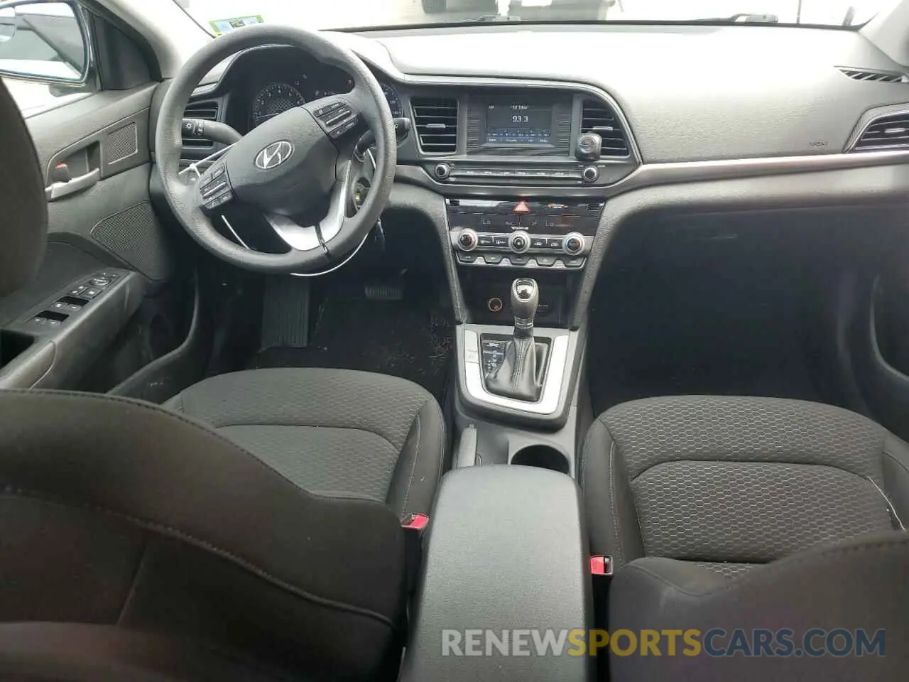 8 Photograph of a damaged car KMHD74LF7LU942253 HYUNDAI ELANTRA 2020
