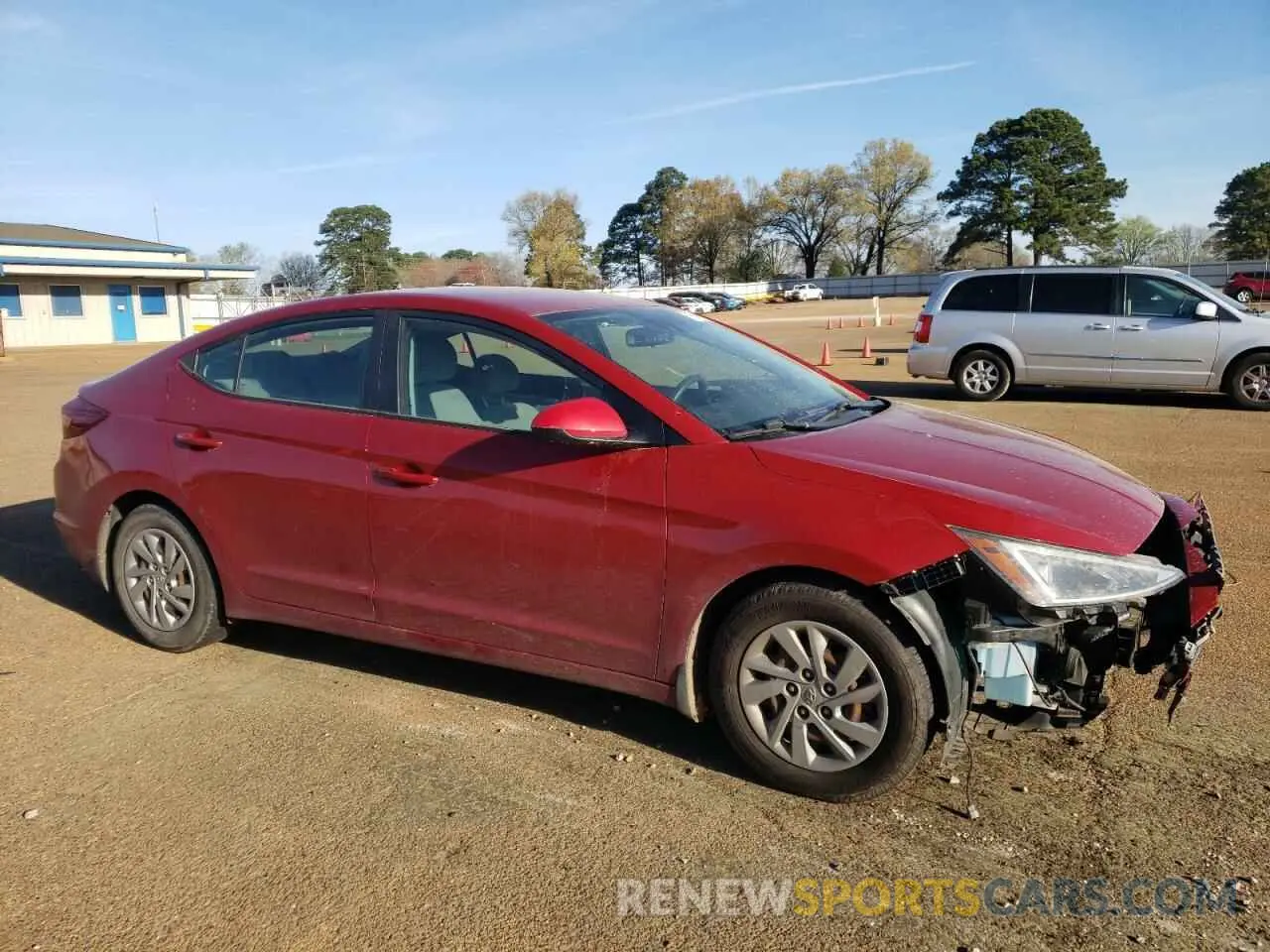 4 Photograph of a damaged car KMHD74LF7LU983076 HYUNDAI ELANTRA 2020