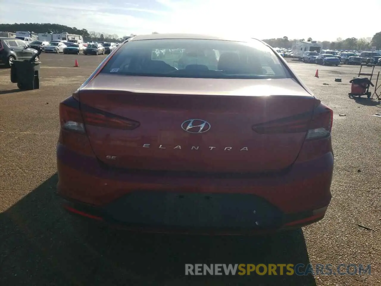 6 Photograph of a damaged car KMHD74LF7LU983076 HYUNDAI ELANTRA 2020