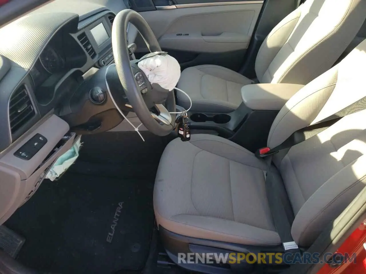 7 Photograph of a damaged car KMHD74LF7LU983076 HYUNDAI ELANTRA 2020