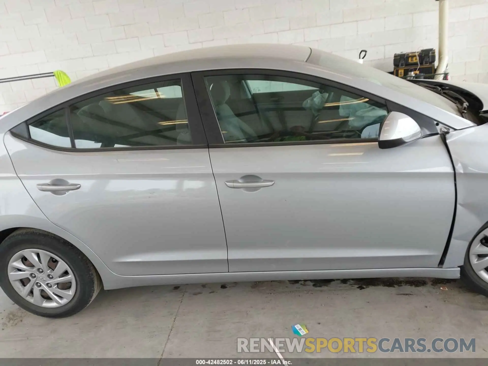 13 Photograph of a damaged car KMHD74LF7LU988357 HYUNDAI ELANTRA 2020