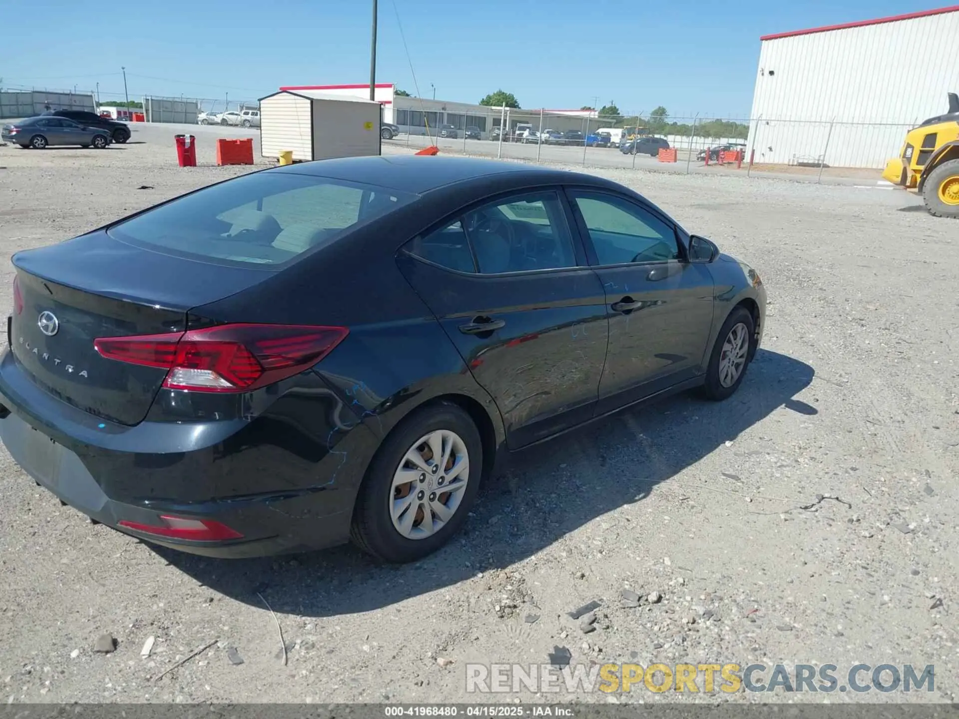 4 Photograph of a damaged car KMHD74LF7LU994272 HYUNDAI ELANTRA 2020