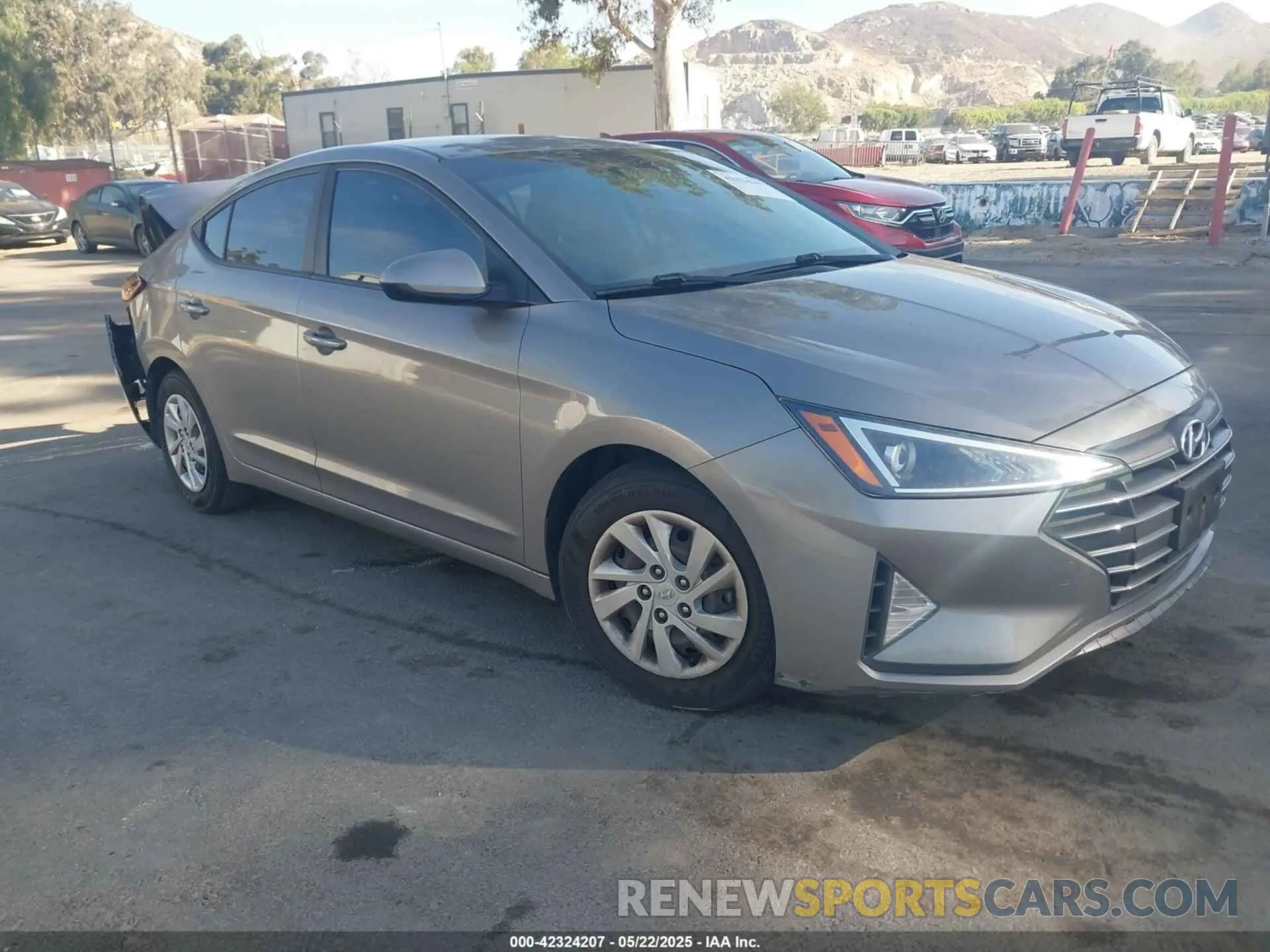 1 Photograph of a damaged car KMHD74LF8LU948224 HYUNDAI ELANTRA 2020