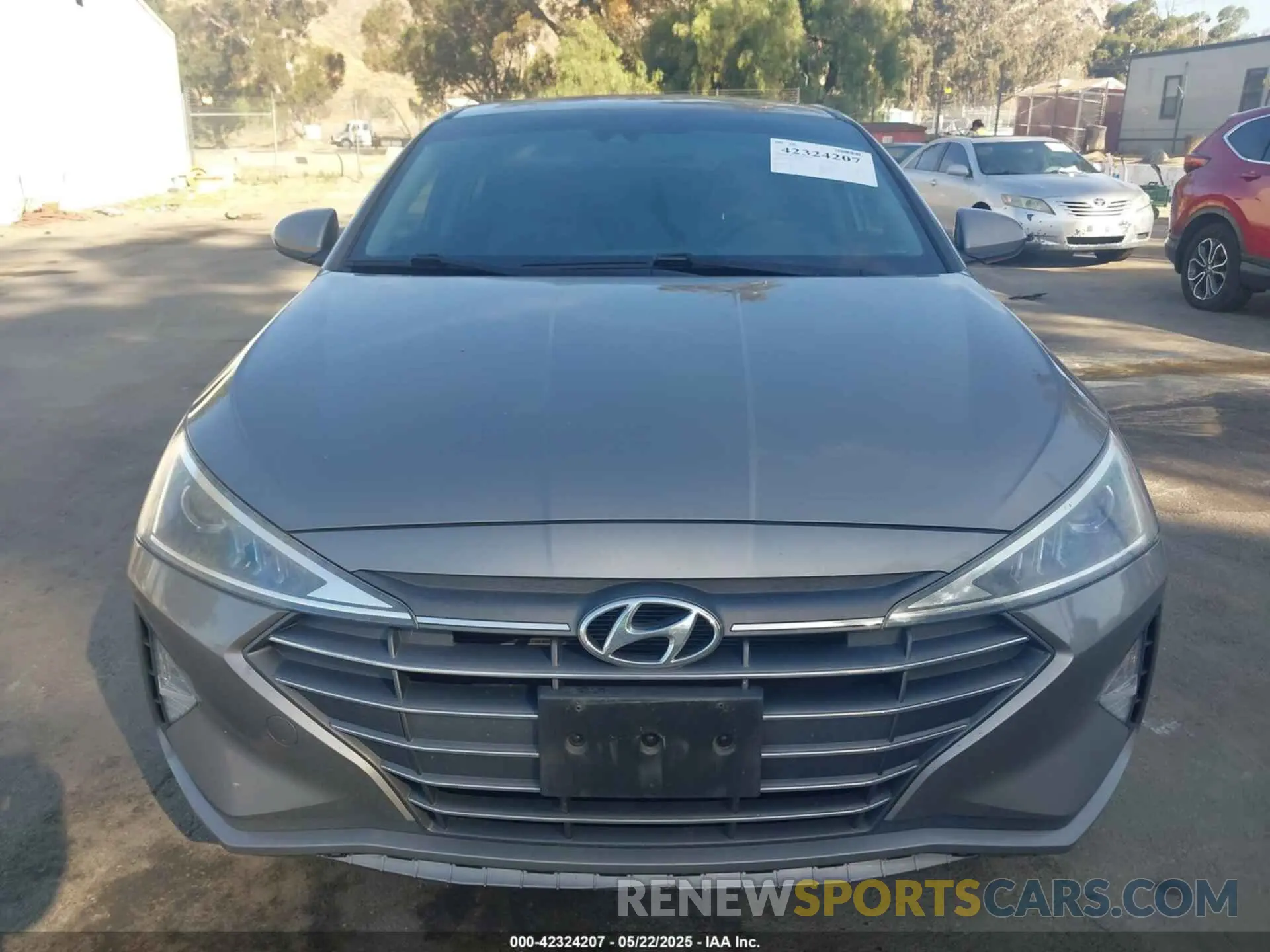 12 Photograph of a damaged car KMHD74LF8LU948224 HYUNDAI ELANTRA 2020