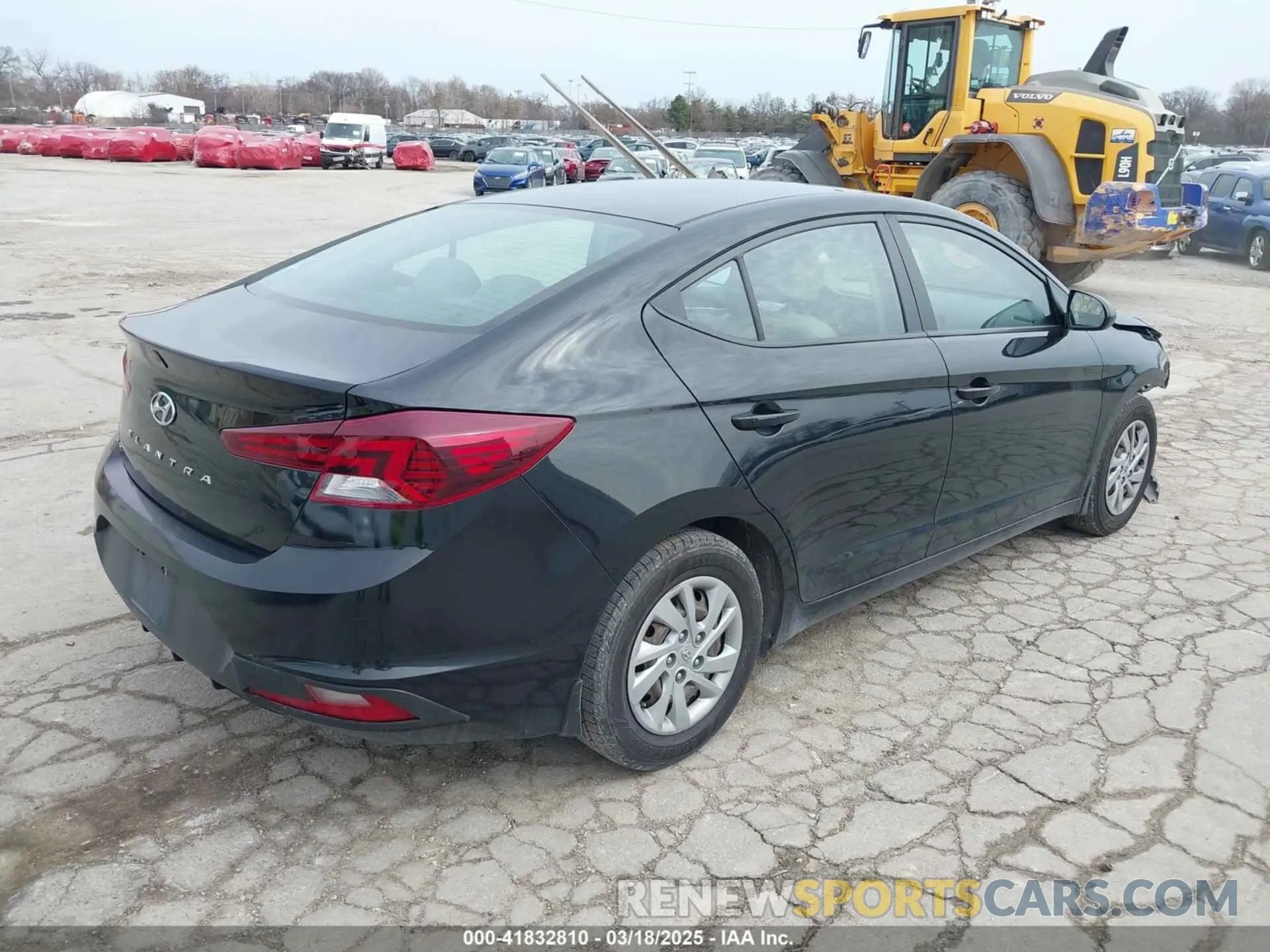 4 Photograph of a damaged car KMHD74LF9LU081030 HYUNDAI ELANTRA 2020