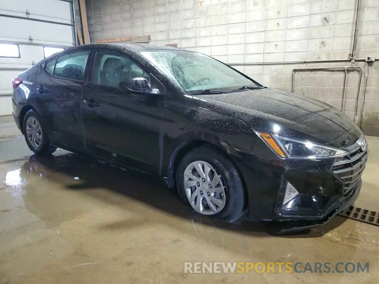 4 Photograph of a damaged car KMHD74LF9LU926569 HYUNDAI ELANTRA 2020
