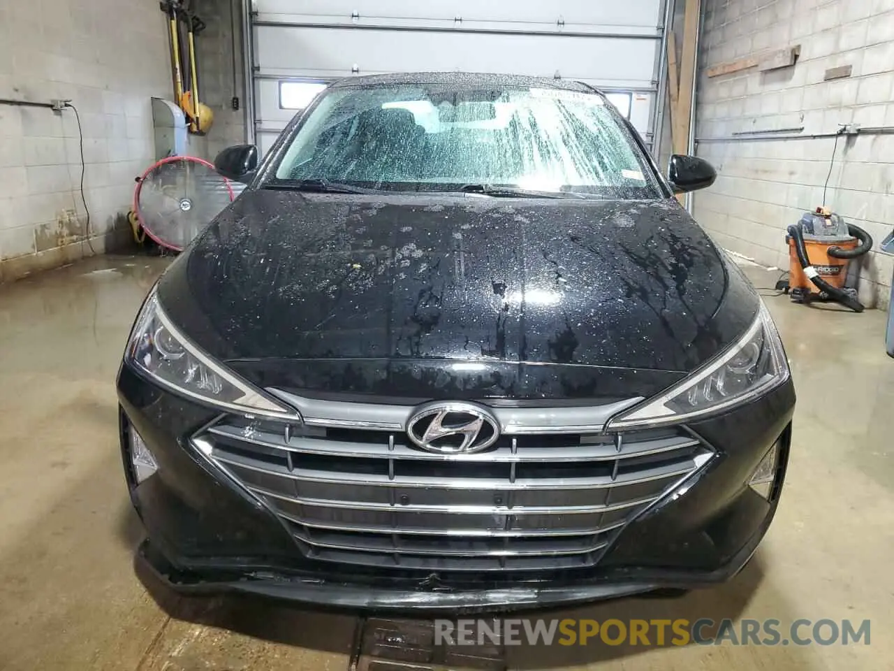 5 Photograph of a damaged car KMHD74LF9LU926569 HYUNDAI ELANTRA 2020