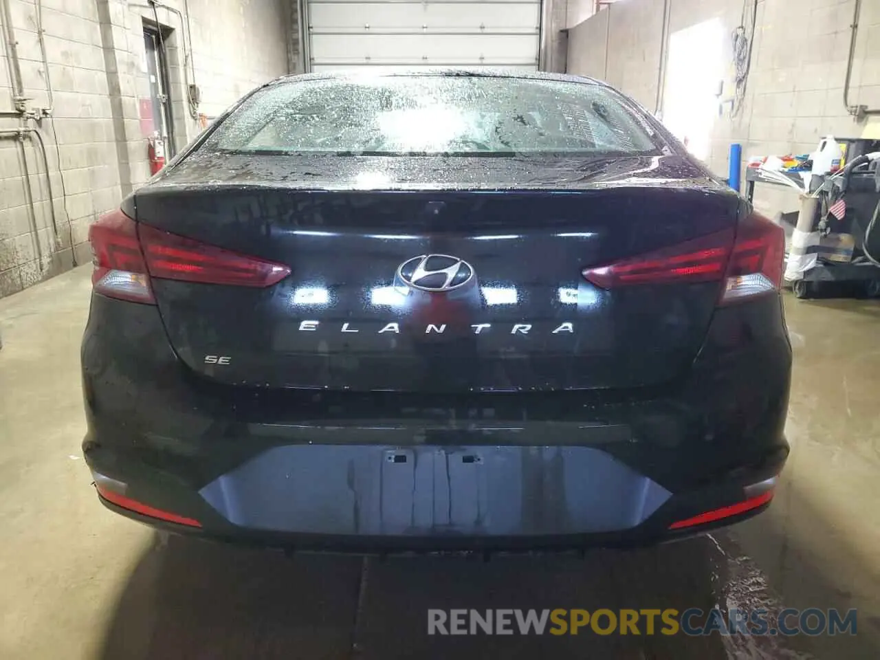 6 Photograph of a damaged car KMHD74LF9LU926569 HYUNDAI ELANTRA 2020