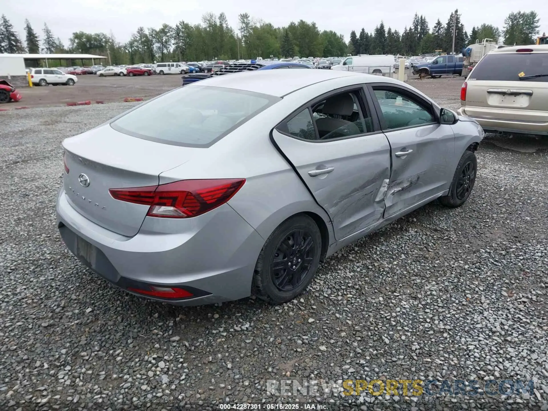 4 Photograph of a damaged car KMHD74LFXLU027803 HYUNDAI ELANTRA 2020