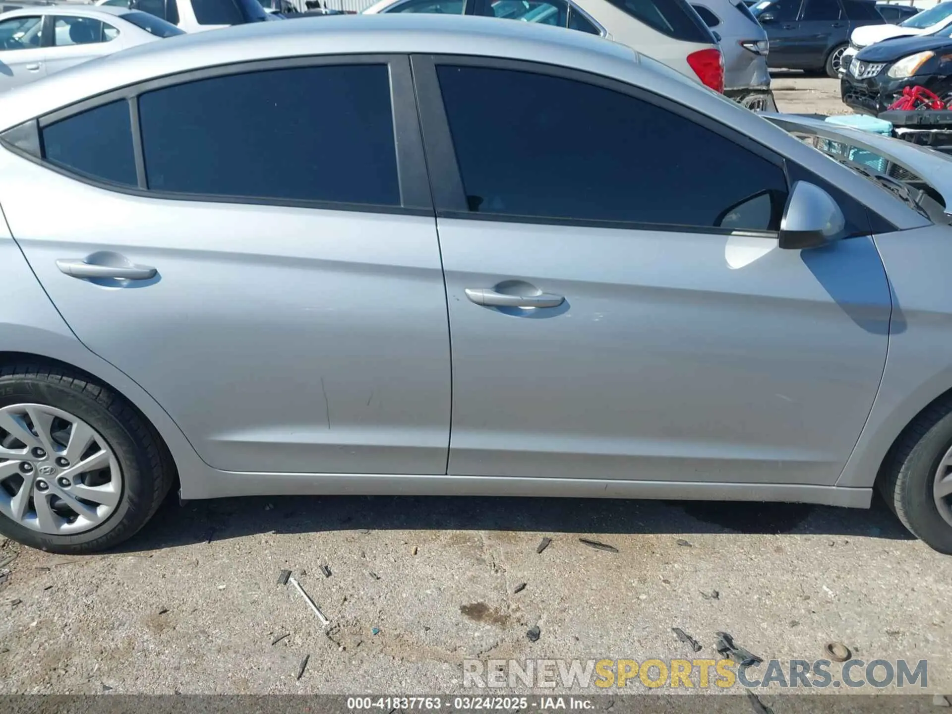 13 Photograph of a damaged car KMHD74LFXLU035366 HYUNDAI ELANTRA 2020
