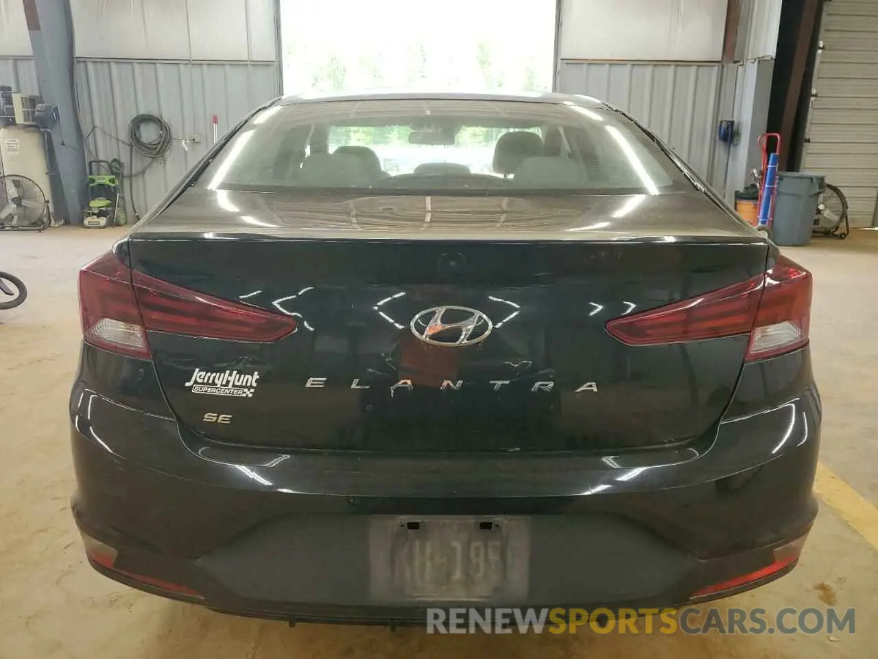6 Photograph of a damaged car KMHD74LFXLU920800 HYUNDAI ELANTRA 2020