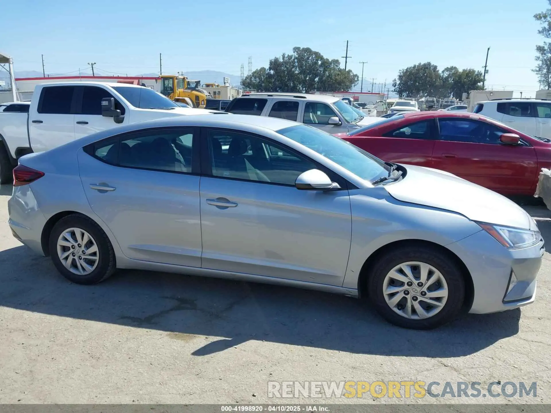12 Photograph of a damaged car KMHD74LFXLU929559 HYUNDAI ELANTRA 2020