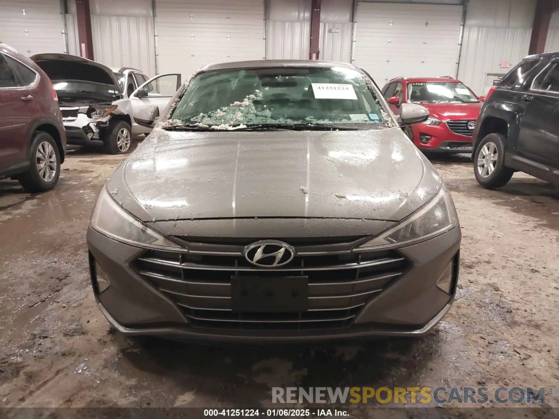 11 Photograph of a damaged car KMHD74LFXLU931103 HYUNDAI ELANTRA 2020