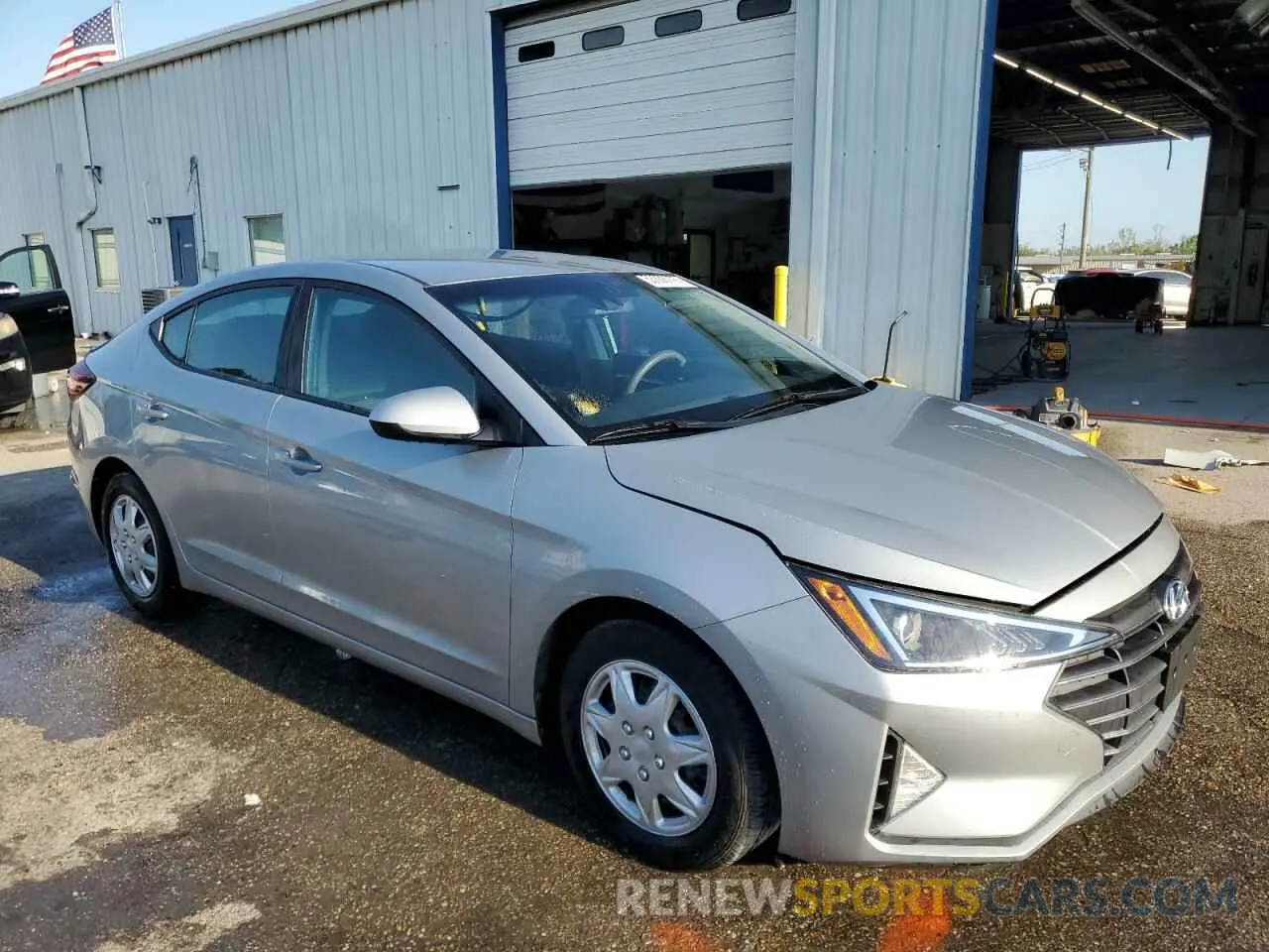 4 Photograph of a damaged car KMHD74LFXLU940318 HYUNDAI ELANTRA 2020