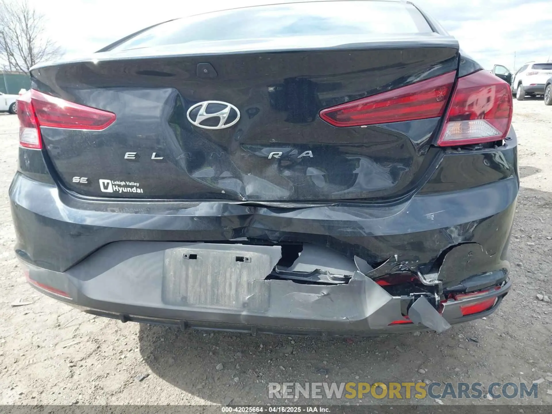 6 Photograph of a damaged car KMHD74LFXLU994444 HYUNDAI ELANTRA 2020