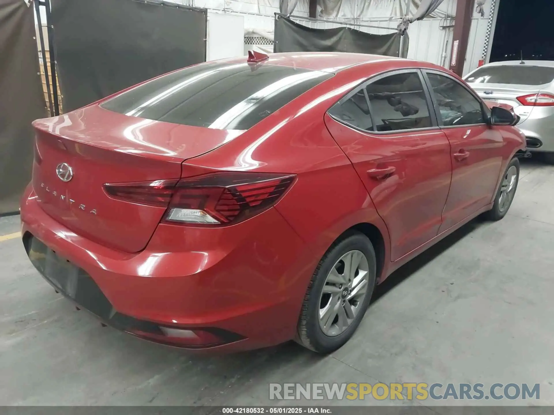 4 Photograph of a damaged car KMHD84LF1LU897517 HYUNDAI ELANTRA 2020