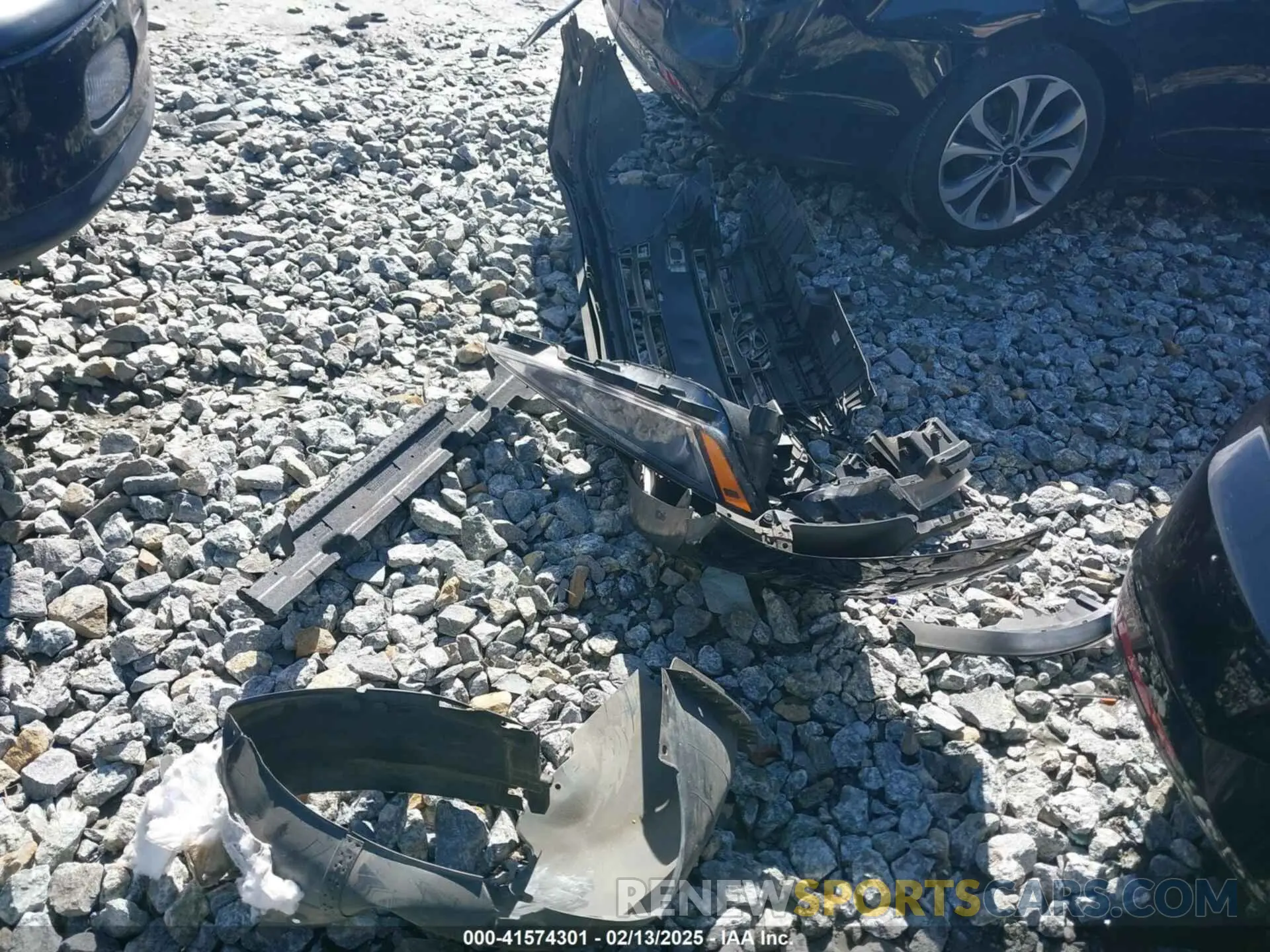 12 Photograph of a damaged car KMHD84LF1LU902926 HYUNDAI ELANTRA 2020