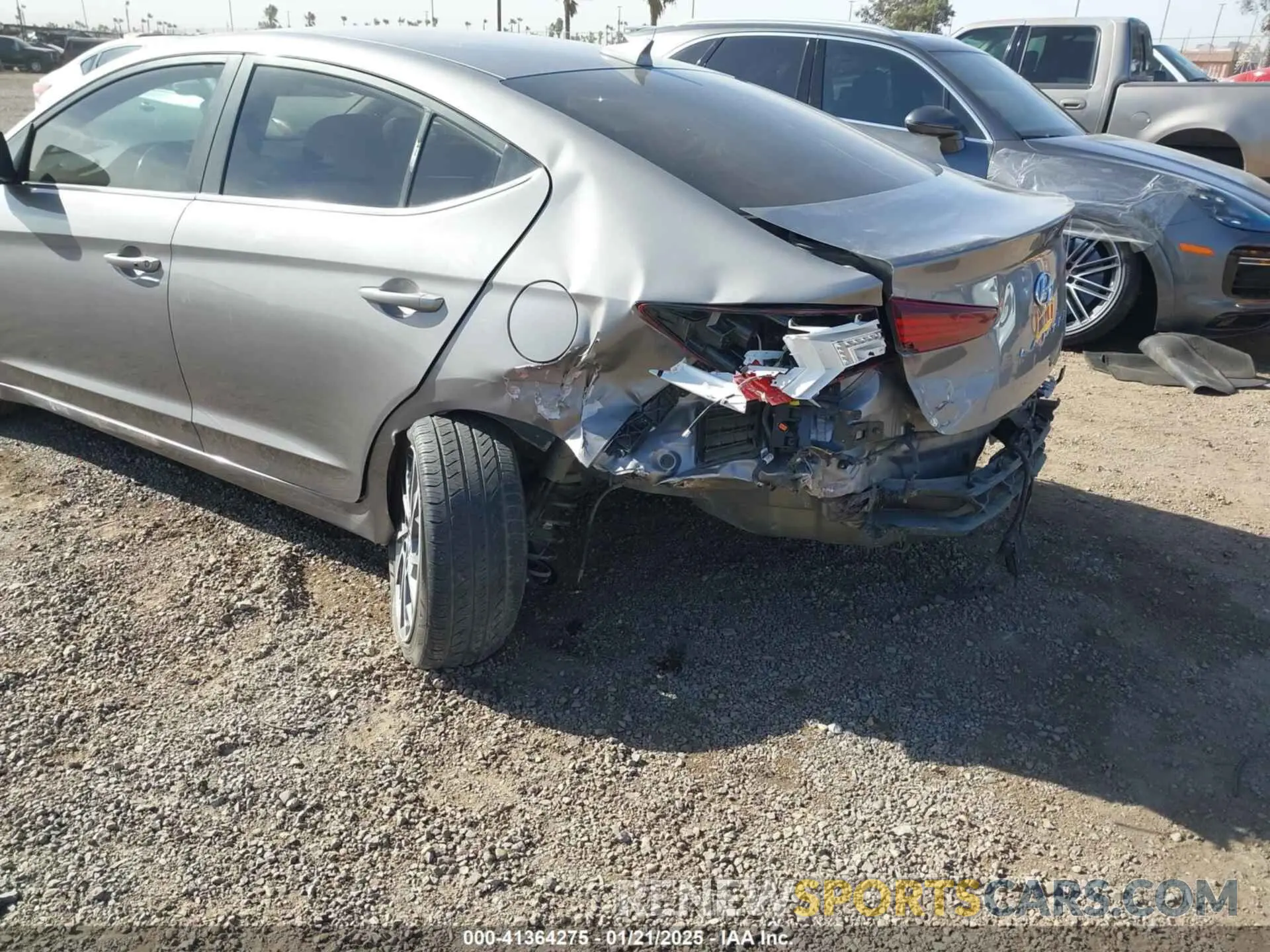 6 Photograph of a damaged car KMHD84LF2LU014671 HYUNDAI ELANTRA 2020