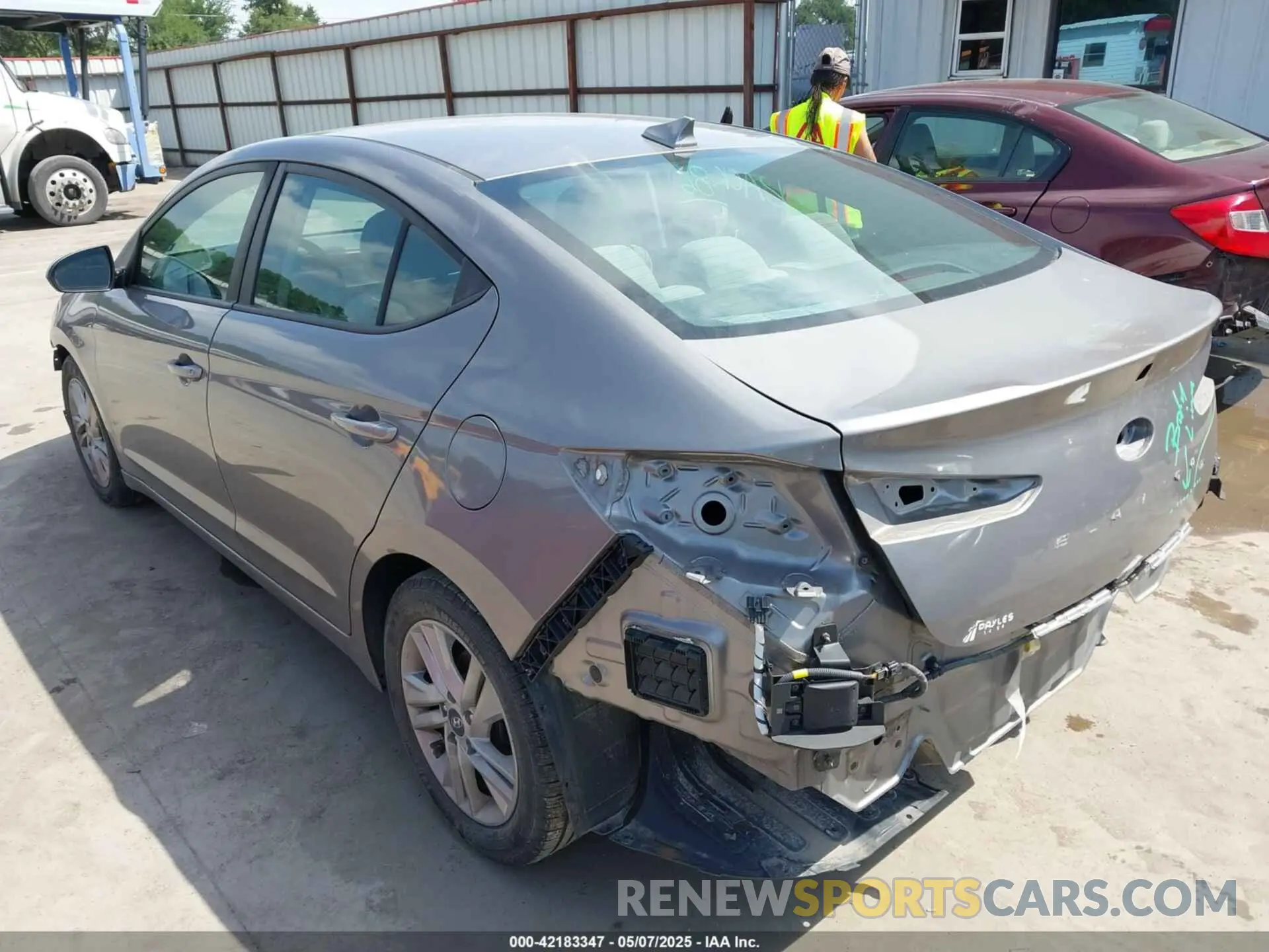 3 Photograph of a damaged car KMHD84LF2LU091797 HYUNDAI ELANTRA 2020