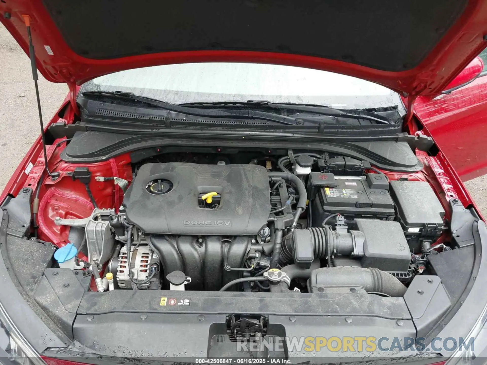 10 Photograph of a damaged car KMHD84LF2LU106993 HYUNDAI ELANTRA 2020